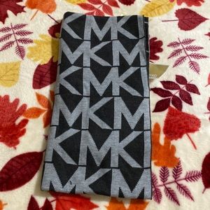 Michael Kors neck gaiter